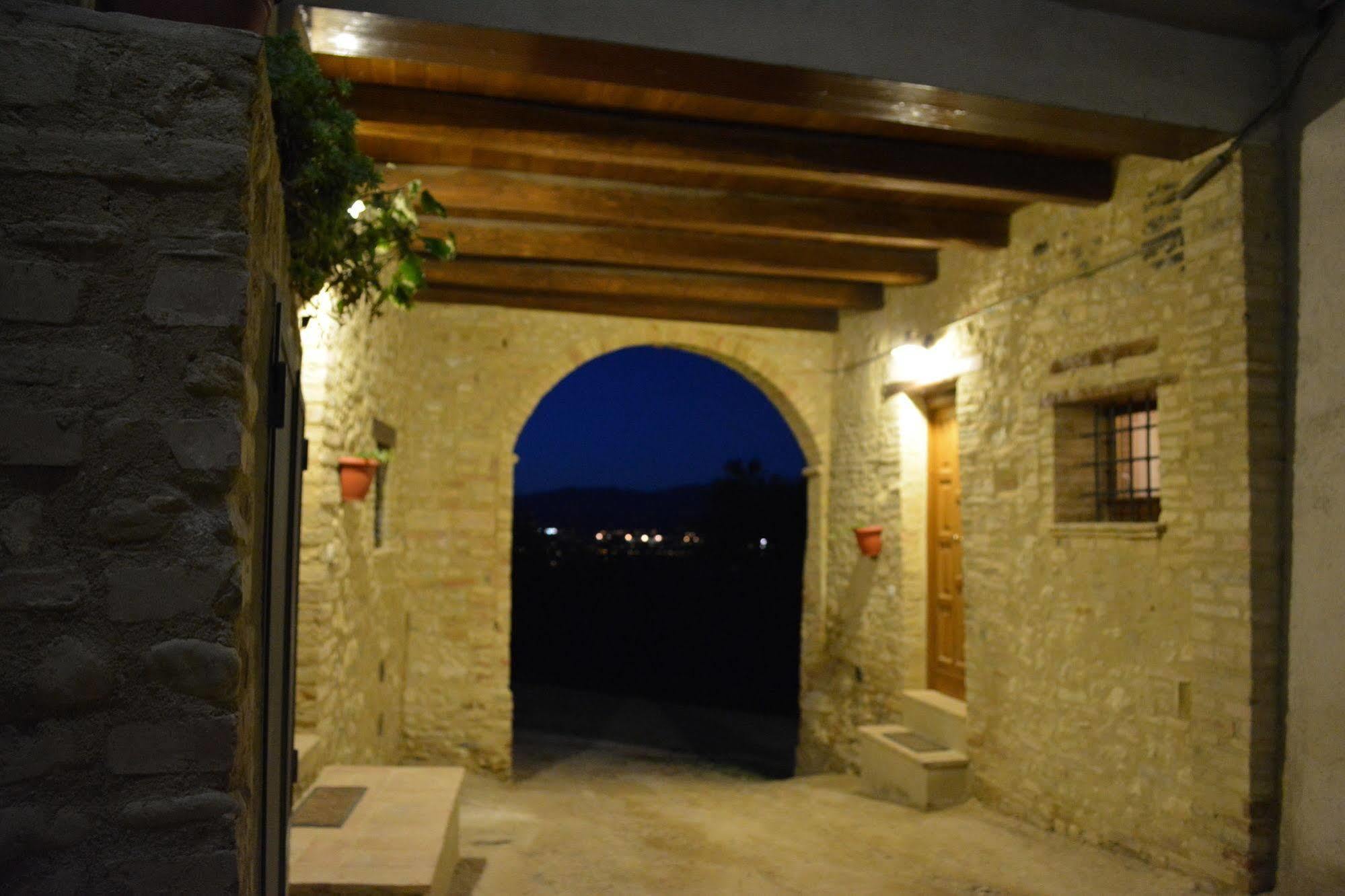 A Casa Di Mi Appartamenti Vacanza Montefalco Ngoại thất bức ảnh